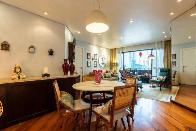 Imagem Apartamento com 4 Quartos à Venda, 141 m² em Moema - São Paulo Imagem Apartamento com 4 Quartos à Venda, 141 m² em Moema - São Paulo