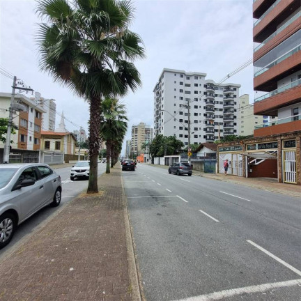 Kitnet à Venda, 27 m² em Guilhermina - Praia Grande