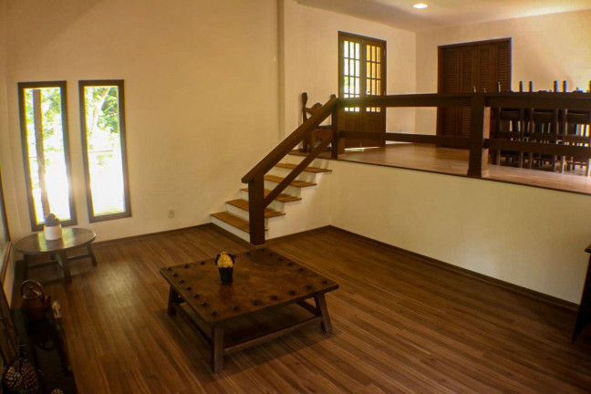 Imagem Casa com 3 Quartos à Venda, 270 m² em Quebra Frascos - Teresópolis Imagem Casa com 3 Quartos à Venda, 270 m² em Quebra Frascos - Teresópolis