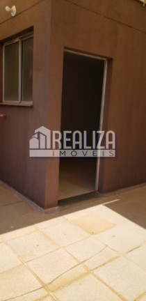 Imagem Cobertura com 2 Quartos para Alugar, 70 m² em Santa Maria - Uberaba Imagem Cobertura com 2 Quartos para Alugar, 70 m² em Santa Maria - Uberaba