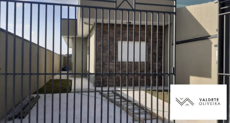Imagem Casa com 2 Quartos à Venda,  em Jardim Do Marquês - Jacareí