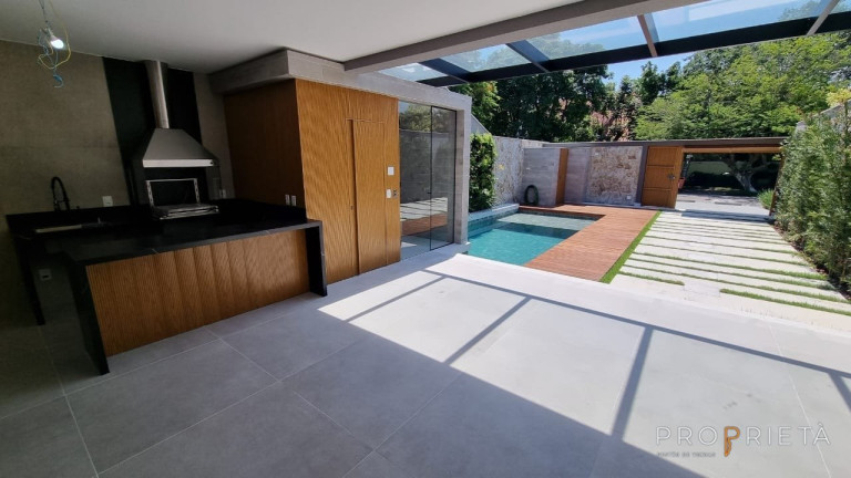 Casa de Condomínio com 4 Quartos à Venda, 480 m² em Barra Da Tijuca - Rio De Janeiro