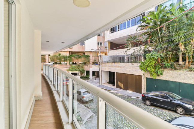 Imagem Apartamento com 5 Quartos à Venda, 163 m² em Lagoa - Rio De Janeiro Imagem Apartamento com 5 Quartos à Venda, 163 m² em Lagoa - Rio De Janeiro