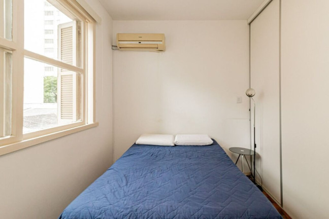Imagem Apartamento com 1 Quarto à Venda, 42 m² em Centro Histórico - Porto Alegre Imagem Apartamento com 1 Quarto à Venda, 42 m² em Centro Histórico - Porto Alegre