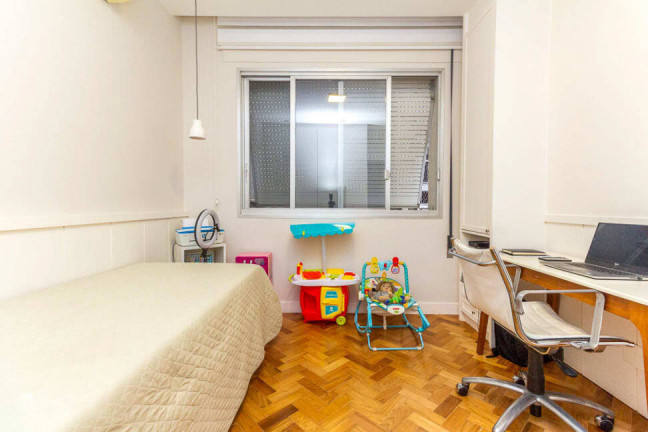Imagem Apartamento com 3 Quartos à Venda,  em Lagoa - Rio De Janeiro