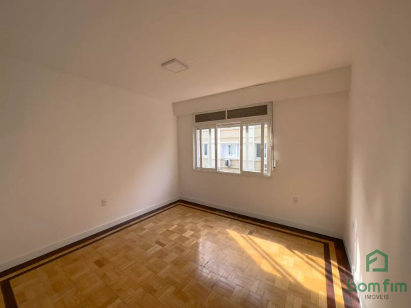 Imagem Apartamento com 3 Quartos à Venda, 120 m² em Santana - Porto Alegre Imagem Apartamento com 3 Quartos à Venda, 120 m² em Santana - Porto Alegre