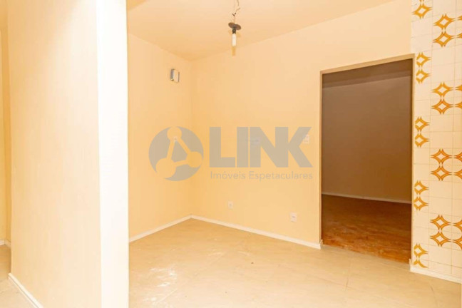 Imagem Apartamento com 2 Quartos à Venda, 78 m² em Santana - Porto Alegre