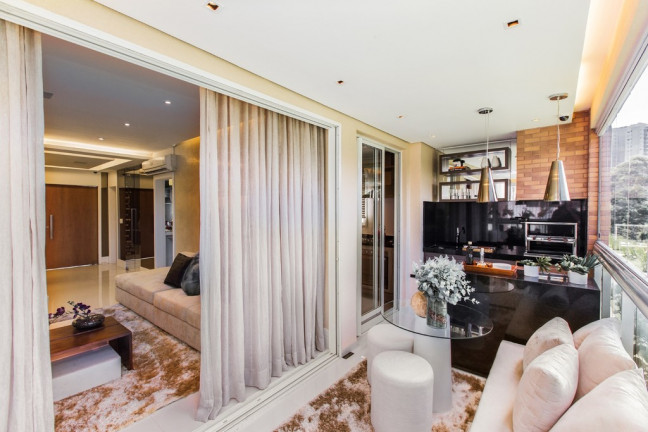 Imagem Apartamento com 3 Quartos à Venda, 140 m² em Tamboré - Santana De Parnaíba Imagem Apartamento com 3 Quartos à Venda, 140 m² em Tamboré - Santana De Parnaíba