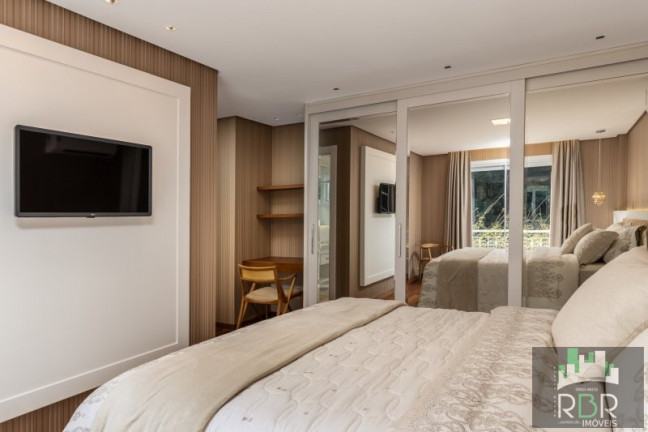 Imagem Apartamento com 3 Quartos à Venda, 173 m² em Região Das Hortênsias Imagem Apartamento com 3 Quartos à Venda, 173 m² em Região Das Hortênsias