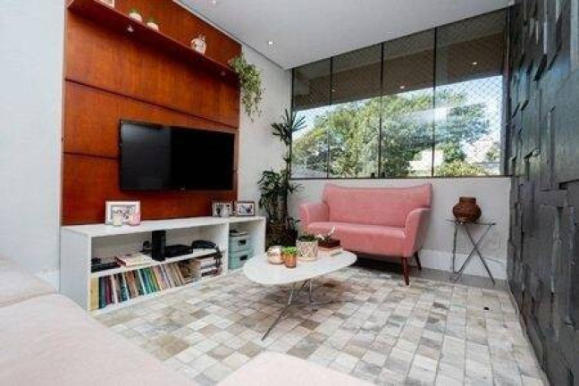 Imagem Apartamento com 2 Quartos à Venda, 71 m² em Petrópolis - Porto Alegre