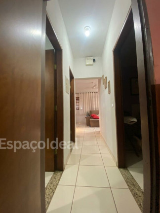 Imagem Casa com 3 Quartos à Venda, 180 m² em Vila Industrial - Bauru Imagem Casa com 3 Quartos à Venda, 180 m² em Vila Industrial - Bauru