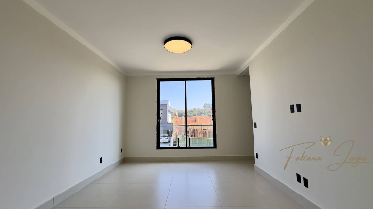 Imagem Casa com 3 Quartos à Venda, 300 m² em Roncáglia - Valinhos