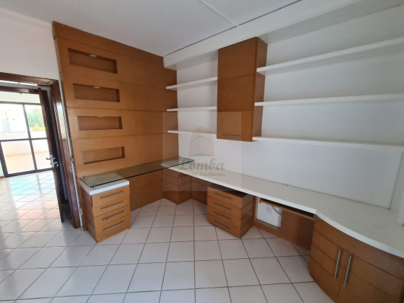 Imagem Imóvel com 3 Quartos à Venda, 185 m² em Araés - Cuiabá Imagem Imóvel com 3 Quartos à Venda, 185 m² em Araés - Cuiabá