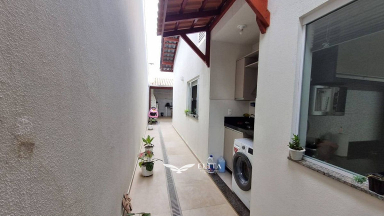 Imagem Casa com 2 Quartos à Venda, 67 m² em Itajuba - Barra Velha