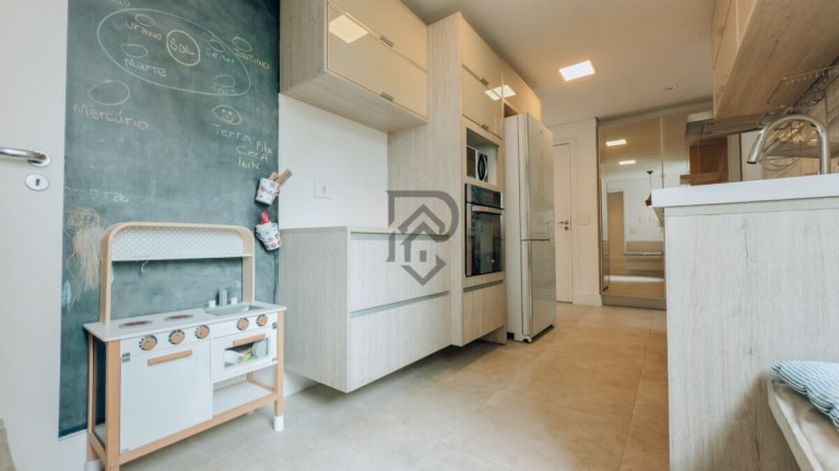 Imagem Apartamento com 3 Quartos à Venda, 143 m² em Moema - São Paulo