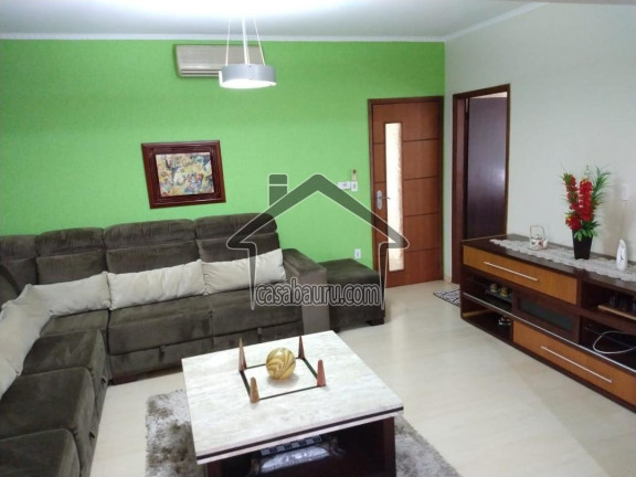 Imagem Casa com 3 Quartos à Venda, 260 m² em Jardim Paulista - Bauru Imagem Casa com 3 Quartos à Venda, 260 m² em Jardim Paulista - Bauru
