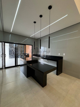 Imagem Casa com 3 Quartos à Venda, 225 m² em Planalto - Montes Claros Imagem Casa com 3 Quartos à Venda, 225 m² em Planalto - Montes Claros