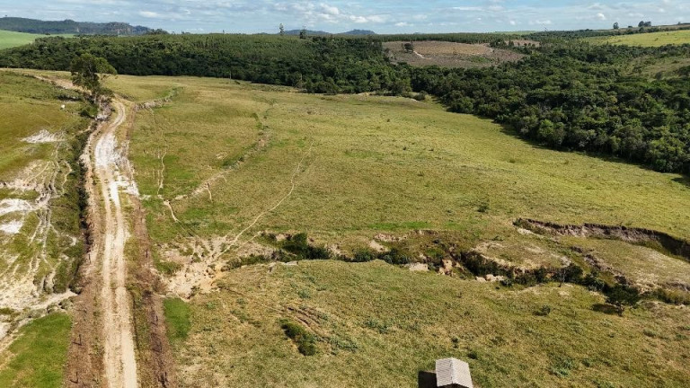 Imagem Fazenda à Venda, 79 m² em Zona Rural - Cássia Dos Coqueiros Imagem Fazenda à Venda, 79 m² em Zona Rural - Cássia Dos Coqueiros