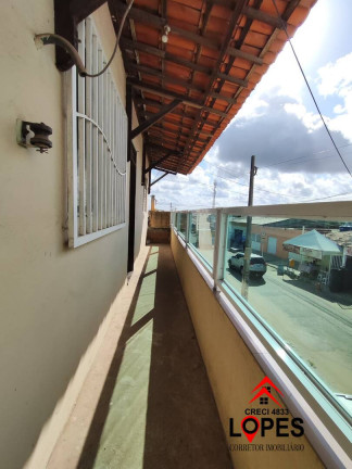 Casa com 5 Quartos à Venda, 300 m² em Pajuçara - Natal