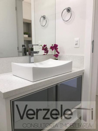 Imagem Apartamento com 4 Quartos à Venda, 150 m² em Centro - Balneário Camboriú Imagem Apartamento com 4 Quartos à Venda, 150 m² em Centro - Balneário Camboriú