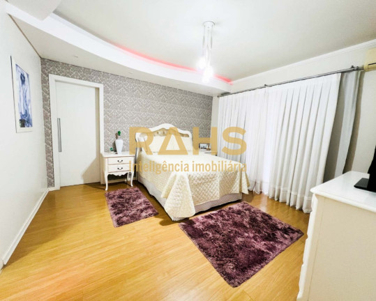 Imagem Casa com 4 Quartos à Venda, 226 m² em Costa E Silva - Joinville Imagem Casa com 4 Quartos à Venda, 226 m² em Costa E Silva - Joinville