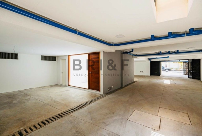 Imagem Casa com 3 Quartos à Venda, 560 m² em Moema - São Paulo Imagem Casa com 3 Quartos à Venda, 560 m² em Moema - São Paulo