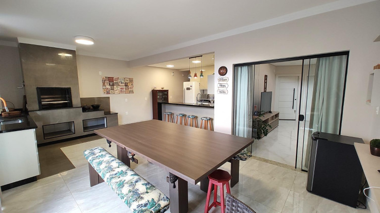 Imagem Sobrado com 4 Quartos à Venda, 183 m² em Bairro Ubatuba - Sc - São Francisco Do Sul Imagem Sobrado com 4 Quartos à Venda, 183 m² em Bairro Ubatuba - Sc - São Francisco Do Sul
