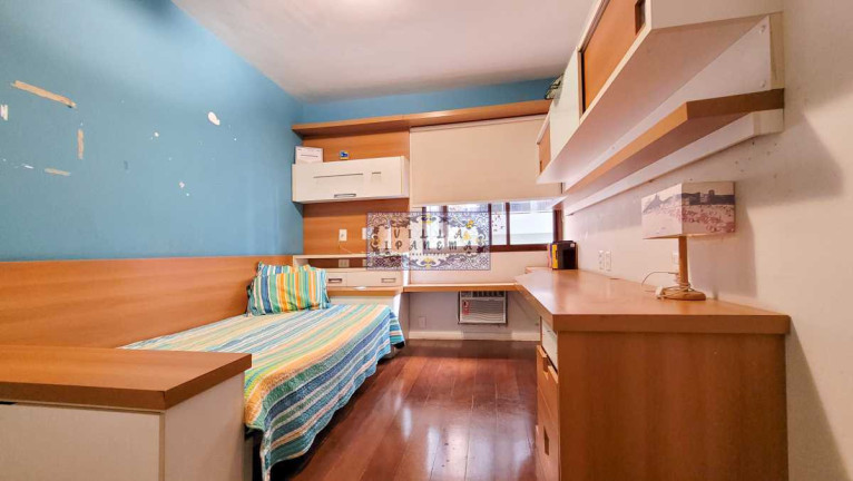 Imagem Apartamento com 4 Quartos à Venda, 230 m² em Lagoa - Rio De Janeiro Imagem Apartamento com 4 Quartos à Venda, 230 m² em Lagoa - Rio De Janeiro