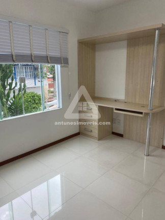 Imagem Casa com 4 Quartos à Venda, 160 m² em Portinho - Cabo Frio Imagem Casa com 4 Quartos à Venda, 160 m² em Portinho - Cabo Frio