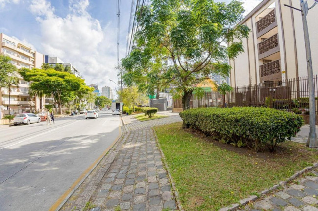 Imagem Apartamento com 3 Quartos à Venda, 80 m² em água Verde - Curitiba