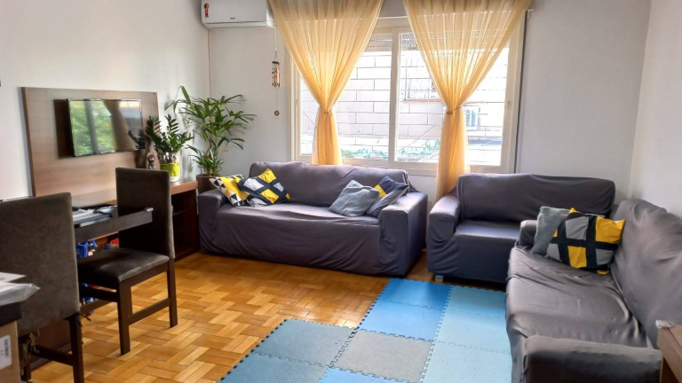 Imagem Casa com 2 Quartos à Venda, 88 m² em Menino Deus - Porto Alegre