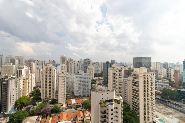 Imagem Imóvel com 3 Quartos à Venda, 211 m² em Campo Belo - São Paulo