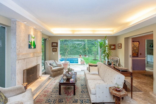 Casa com 3 Quartos à Venda, 400 m² em Jardim Morumbi - São Paulo