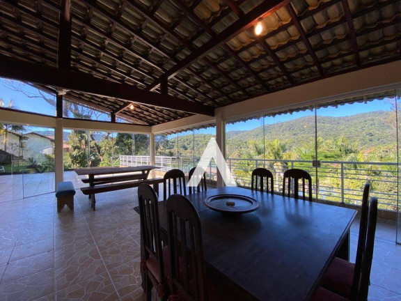 Imagem Casa com 4 Quartos à Venda, 650 m² em Comary - Teresópolis Imagem Casa com 4 Quartos à Venda, 650 m² em Comary - Teresópolis