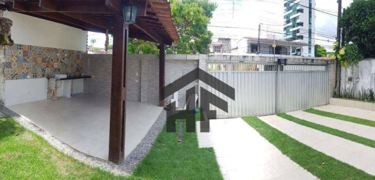 Casa com 4 Quartos à Venda ou Locação, 239 m² em Casa Forte - Recife