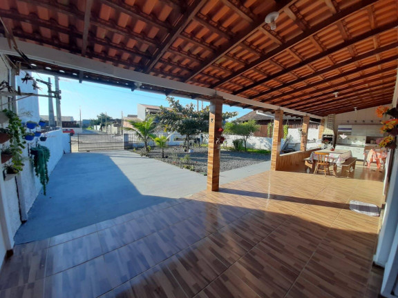 Imagem Casa com 3 Quartos à Venda, em Itajuba - Barra Velha Imagem Casa com 3 Quartos à Venda, em Itajuba - Barra Velha
