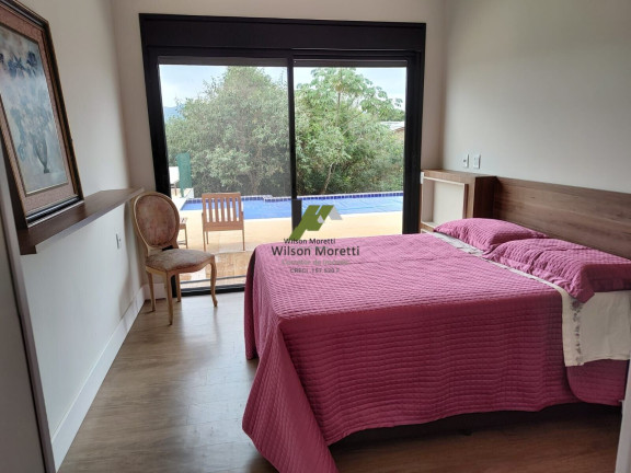 Imagem Casa com 3 Quartos à Venda, 367 m²