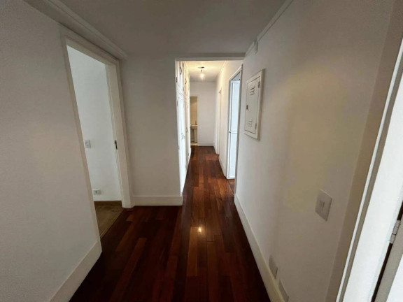 Imagem Apartamento com 3 Quartos à Venda, 190 m² Imagem Apartamento com 3 Quartos à Venda, 190 m²