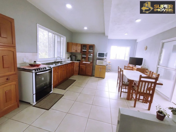 Imagem Casa com 2 Quartos à Venda, 592 m² em Três Vendas - Pelotas
