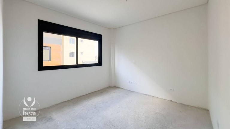 Imagem Sobrado com 3 Quartos à Venda, 150 m² em Portão - Curitiba