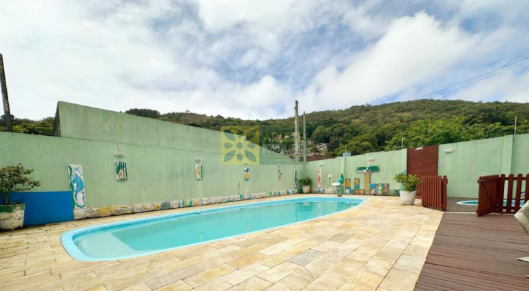 Imagem Casa com 3 Quartos à Venda, 144 m² em Centro - Porto Belo Imagem Casa com 3 Quartos à Venda, 144 m² em Centro - Porto Belo