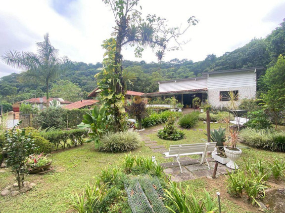Imagem Casa com 4 Quartos à Venda, 320 m² em Monte Oliveti - Guapimirim Imagem Casa com 4 Quartos à Venda, 320 m² em Monte Oliveti - Guapimirim