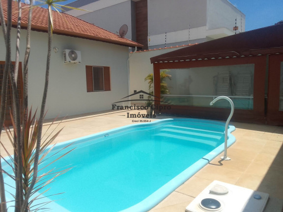 Imagem Casa com 2 Quartos à Venda, 139 m² em Jardim Bela Vista - Guaratinguetá Imagem Casa com 2 Quartos à Venda, 139 m² em Jardim Bela Vista - Guaratinguetá