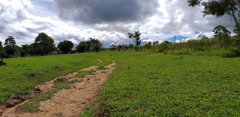 Imagem Imóvel com 4 Quartos à Venda, 94.420 m² em Brazlândia - Brasília Imagem Imóvel com 4 Quartos à Venda, 94.420 m² em Brazlândia - Brasília