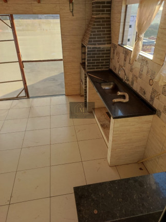 Imagem Casa com 3 Quartos à Venda, 175 m² em Centro - Tomazina