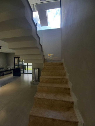Imagem Casa com 4 Quartos à Venda, 276 m² em Green Valley - Teresópolis Imagem Casa com 4 Quartos à Venda, 276 m² em Green Valley - Teresópolis