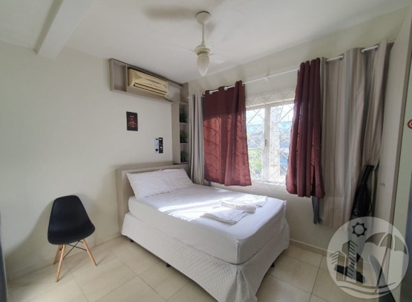 Kitnet com 1 Quarto à Venda, 17 m² em Estados - Balneário Camboriú