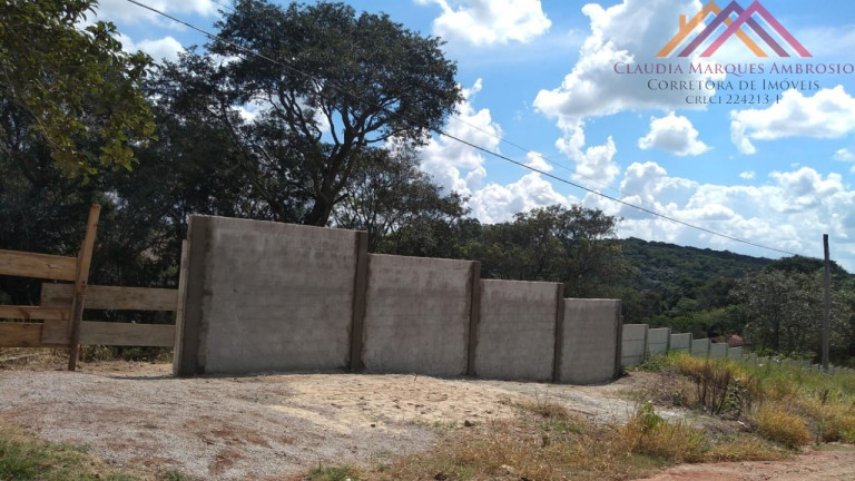 Imagem Terreno à Venda, 1.000 m² em Vitória Régia - Atibaia