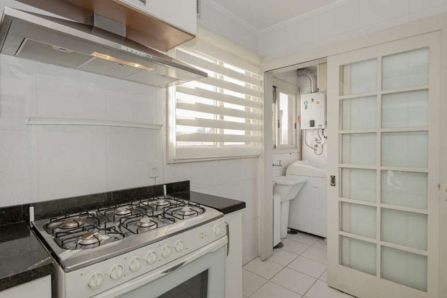 Imagem Apartamento com 2 Quartos à Venda, 5.000 m² em Auxiliadora - Porto Alegre