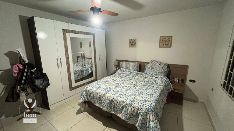 Imagem Casa com 5 Quartos à Venda, 236 m² em Atuba - Curitiba